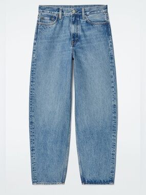 COS Size 26 Arch Tapered Jeans in Mid Blue